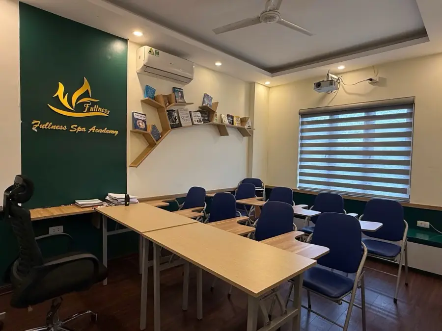 Phòng học lý thuyết của Học viện Fullness