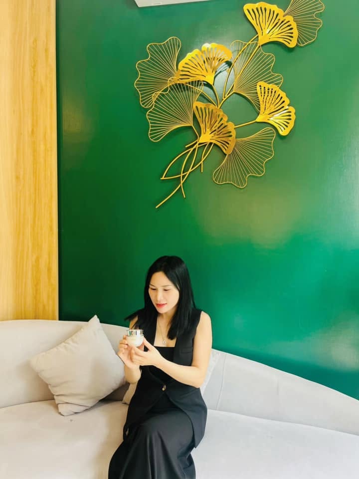 Sử dụng mỹ phẩm kém chất lượng gây nám da, câu chuyện chưa có hồi kết