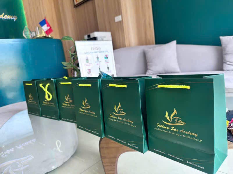 Cách chọn kem dưỡng da chống nếp nhăn khi tuổi ngoài 40