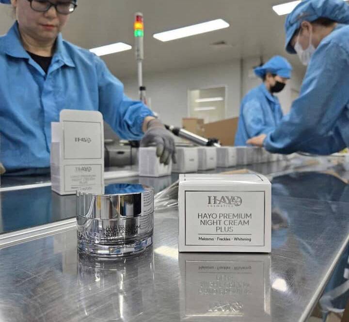 Cách bôi serum vào ban đêm