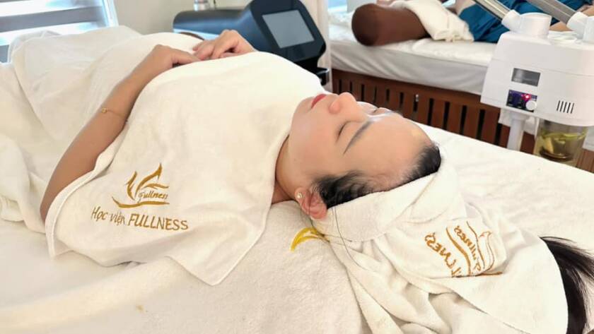 Chọn chất lượng hay chọn giá kem dưỡng da phục hồi ban đêm