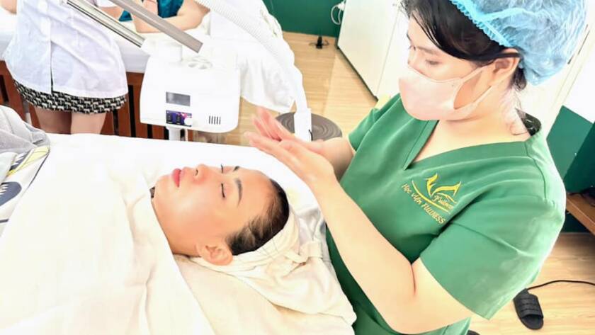 Có thể dùng kem dưỡng ẩm ban ngày cho ban đêm được không