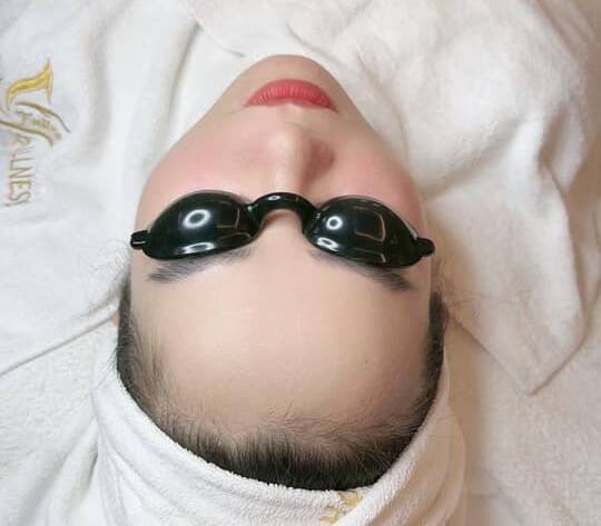 Sản phẩm skincare Hàn Quốc giúp da căng bóng