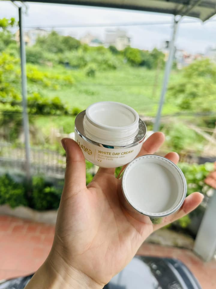 Tại sao cần bảo quản serum tế bào gốc ở nơi khô ráo, thoáng mát