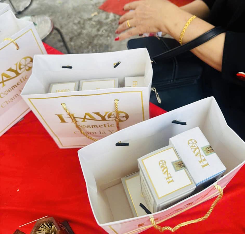Cùng Hayo Comestic đón chờ một ngày 20/10 nữa lại sắp về