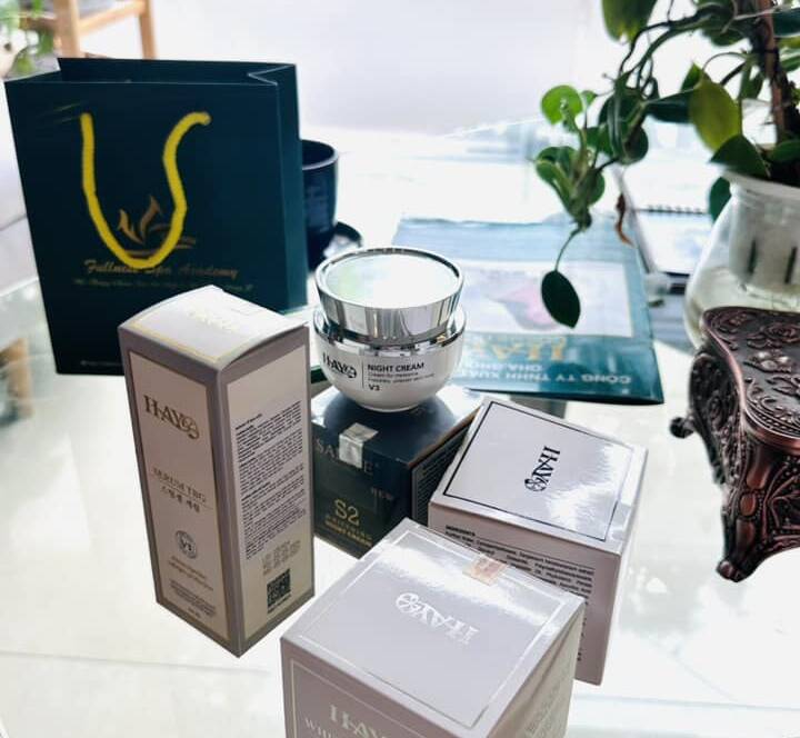 Tại Fullness có đầy đủ các mã MỸ PHẨM xịn sò nhất đó ạ