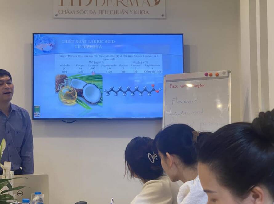 Khóa học làm sáng da