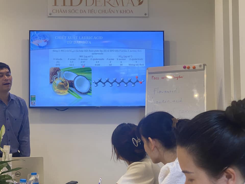 Khóa học làm sáng da