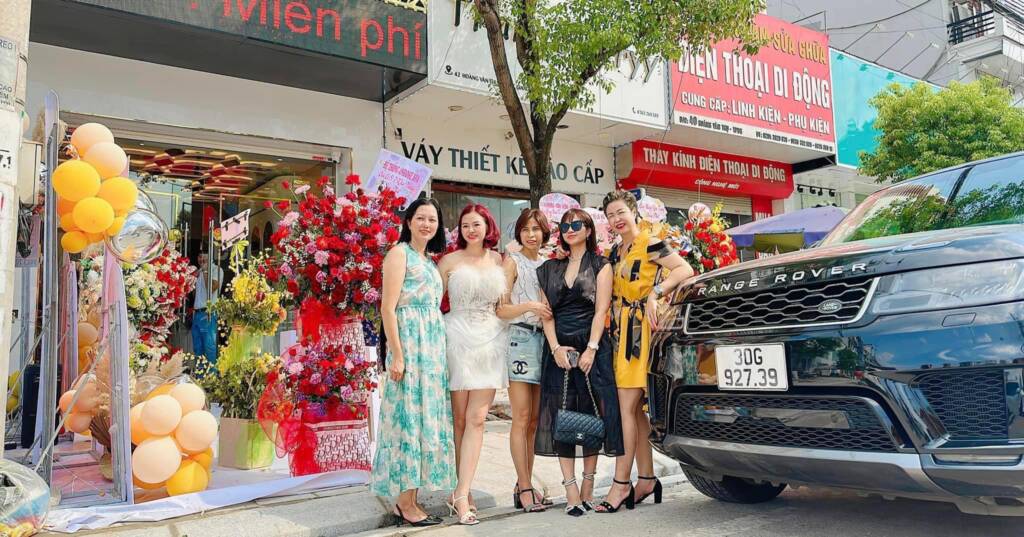 Tại sao bạn nên đi Spa lấy nhân mụn định kỳ