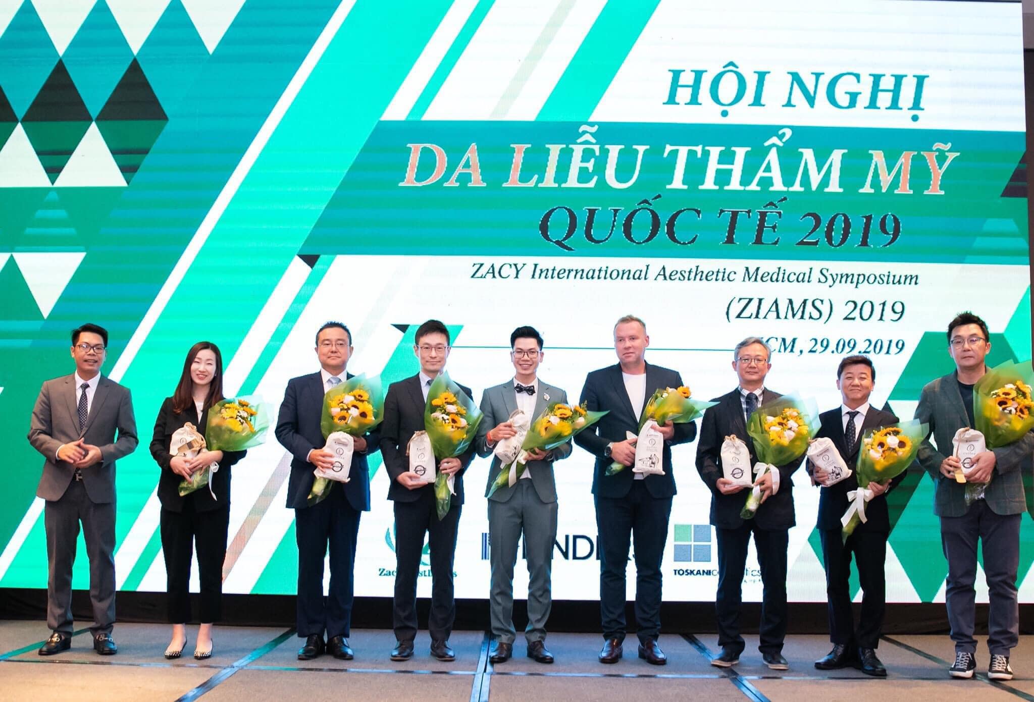 Khóa học điều trị các vấn đề liên quan đến sắc tố da