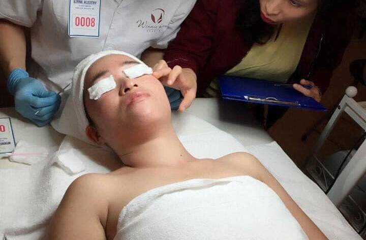 Khóa học về cách xử lý 1 số loại tai biến trong điều trị thẩm mỹ