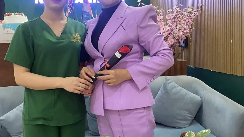 Khóa học tìm hiểu về nọng cằm, cách để làm nọng cằm đẹp tự nhiên