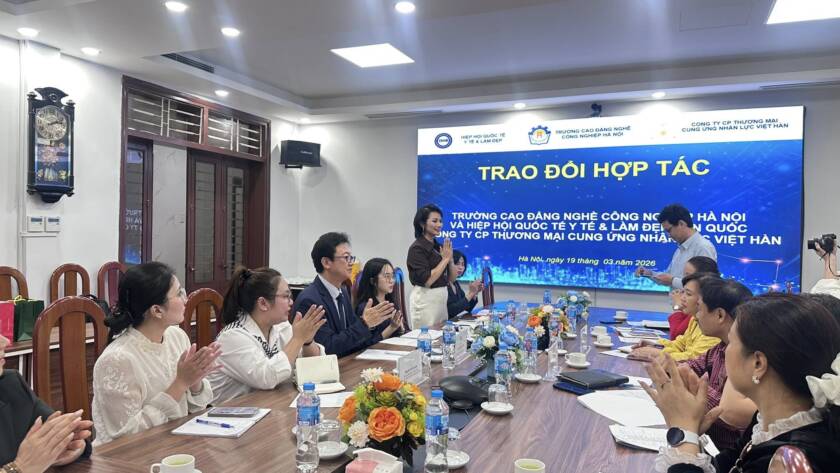 các nhóm chất dưỡng làm đẹp