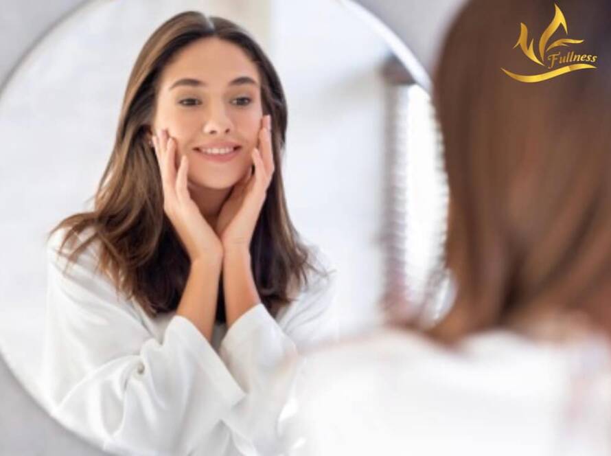 Ba thói quen sau khi rửa mặt vào buổi tối giúp da căng mịn