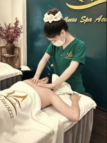 Massage cổ, vai gáy