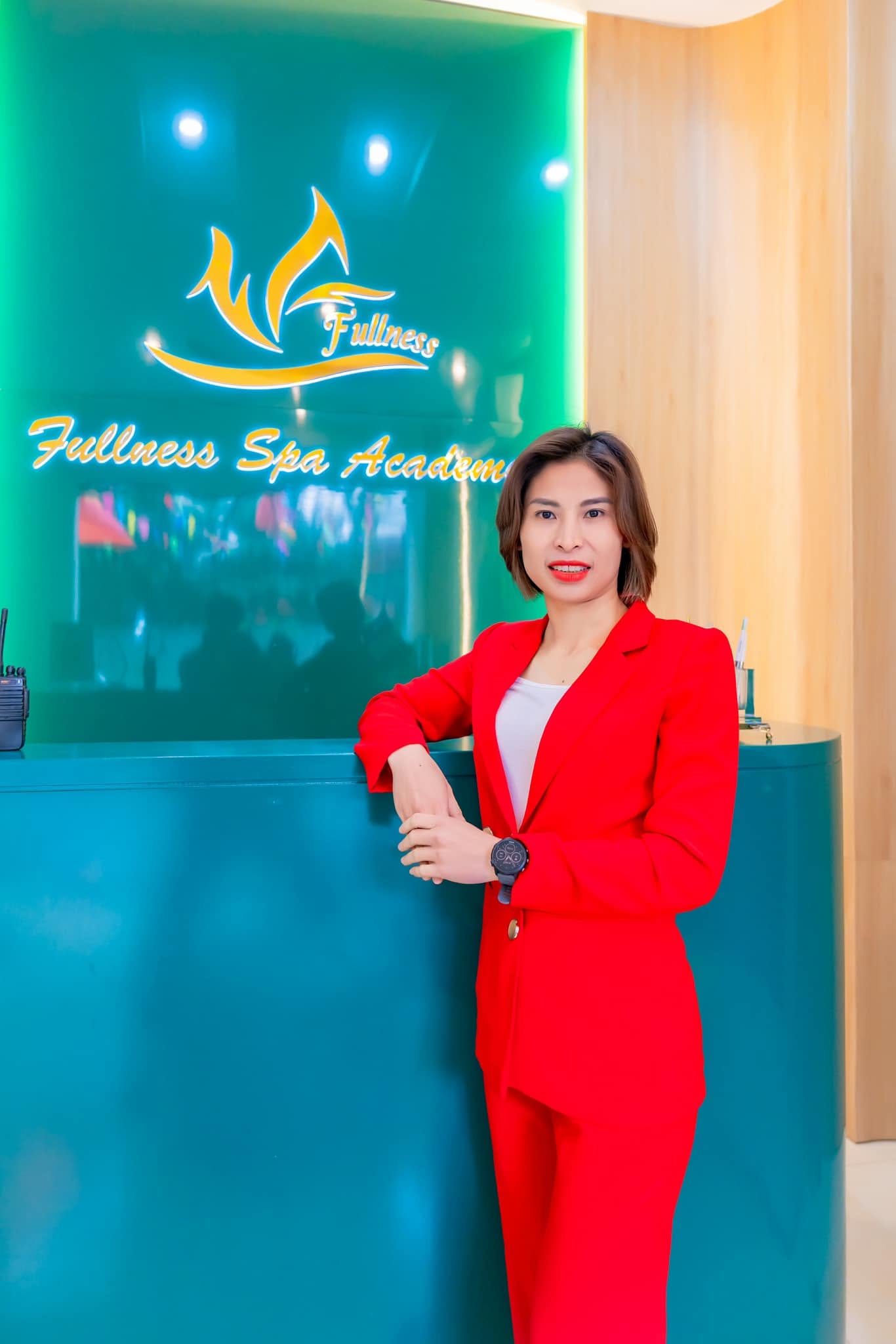 Thoa lại kem chống nắng với các bạn hay phải làm việc hay hoạt động ngoài trời nhiều có cần thiết ?