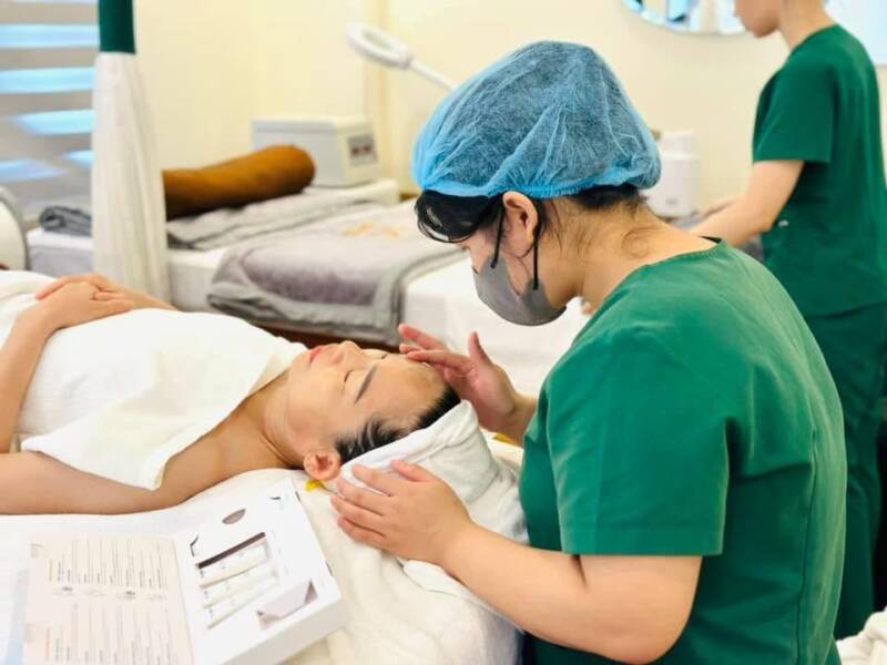 Vì sao BHA lại quan trọng với làn da của bạn ?