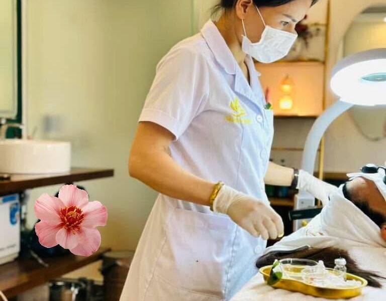 7 sai lầm khi tẩy trang khiến da không sạch mà còn dễ lên mụn và kích ứng hơn