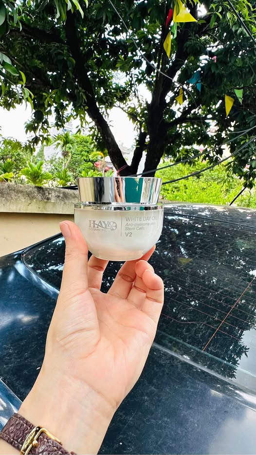 Quy trình chăm sóc da có mụn ẩn dành cho phái nữ, gợi ý từ Fullness Spa